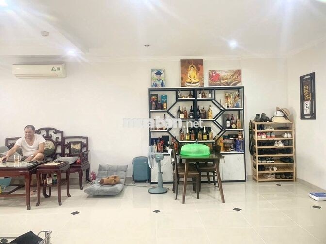 Bán căn hộ chung cư Bàu Cát 2, Tân Bình, DT - 80m2 3 phòng ngủ 2wc