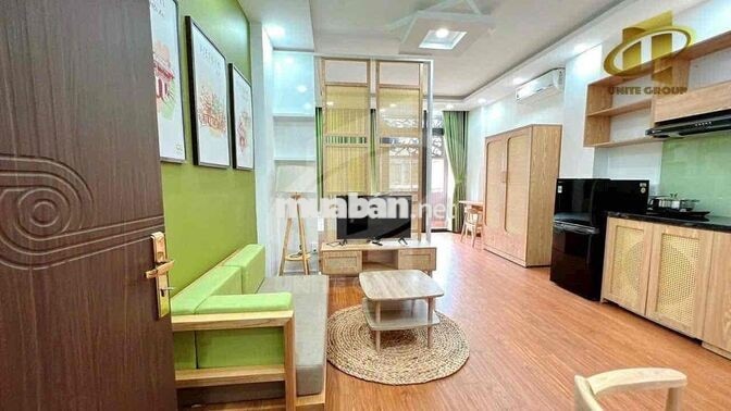 Cho Thuê Căn Hộ Dịch Vụ Ban Công Quận 1 Gần Cầu Ông Lãnh, Dinh Độc Lập