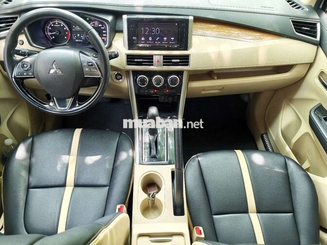 Mitsubishi Xpander 1.5 AT 2019 Trắng ngọc trai