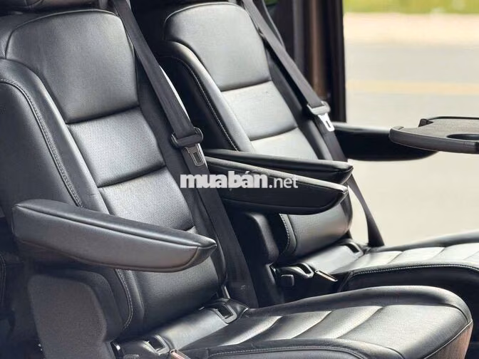 Peugeot Traveller Luxury 2019 Nâu