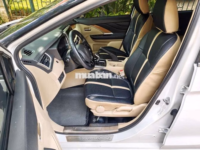 Mitsubishi Xpander 1.5 AT 2019 Trắng ngọc trai