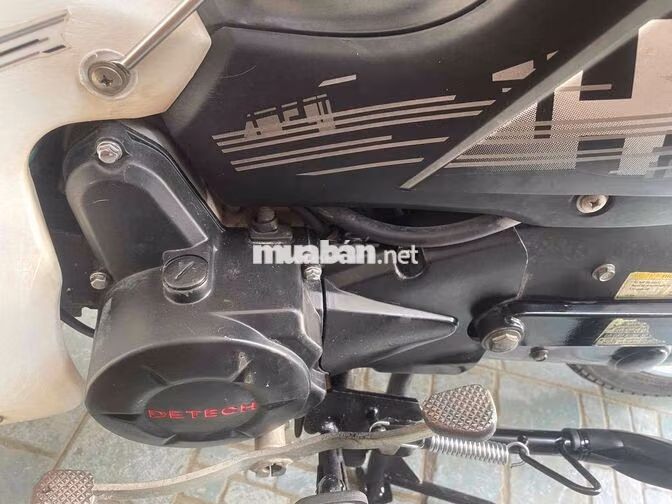 Detech Cup 50 2021 Trắng 50cc