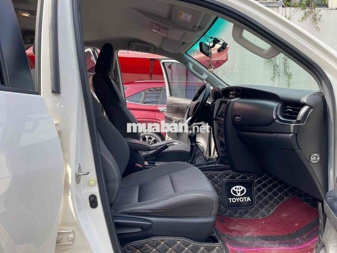 Bán Fortuner dầu sàn 2022 Giá còn giảm HT Bank 70%