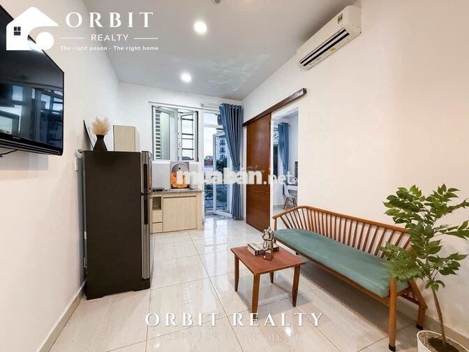 Căn hộ 1 phòng ngủ  ngay bùi đình túy full nội thất thang máy hầm xe !