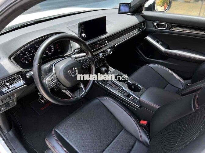 Honda Civic RS Model 22 . Hỗ Trợ Bank