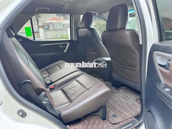 Toyota Fortuner 2.7V nhập indo 2017