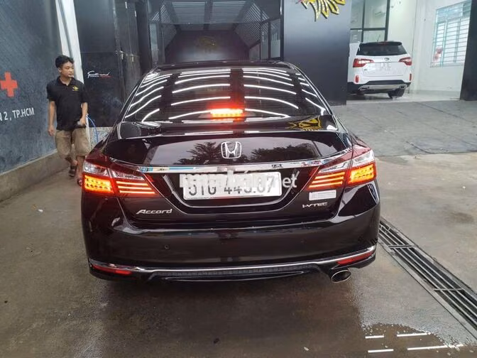 Honda Accord 2017 Đen Thái Lan