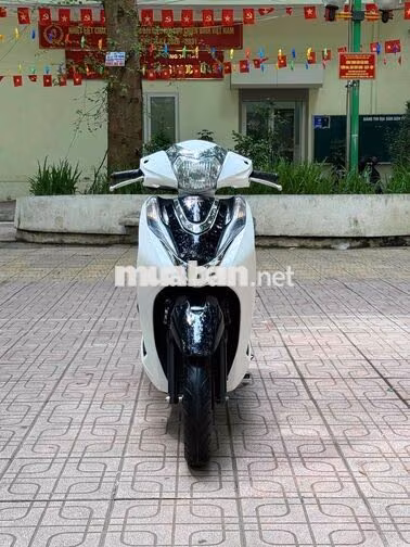 Honda Lead 4Val 2023 Trắng Sporty HN