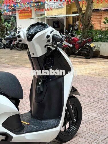 Honda Lead 4Val 2023 Trắng Sporty HN