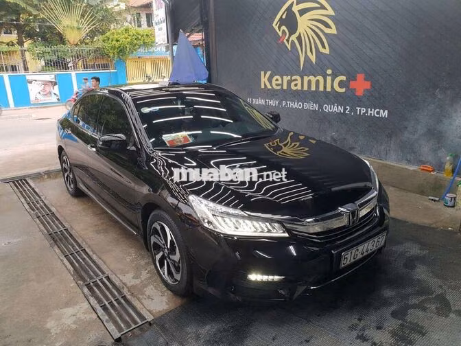 Honda Accord 2017 Đen Thái Lan