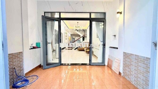 Nhà HXH Nguyễn Oanh (4x16m) 2Lầu 4PN Có Nội Thất 18tr