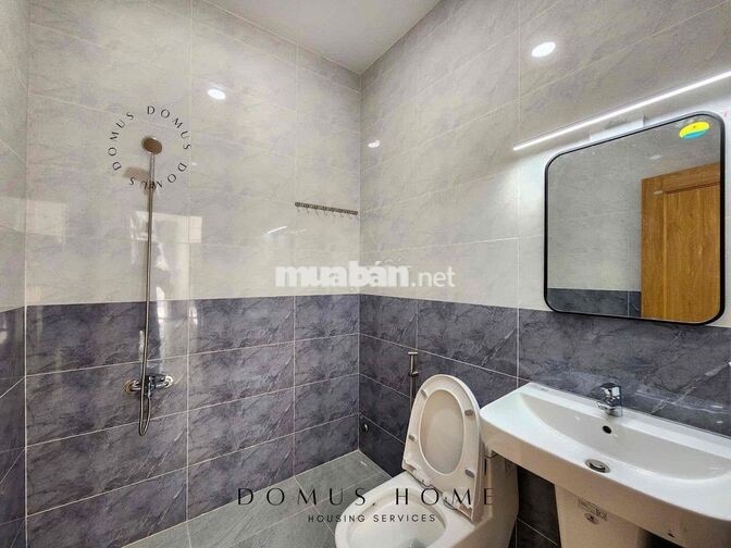 Cho thuê phòng Studio ban công siêu rộng