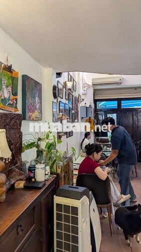 Sang Quán Cafe bánh Vintage quận 10