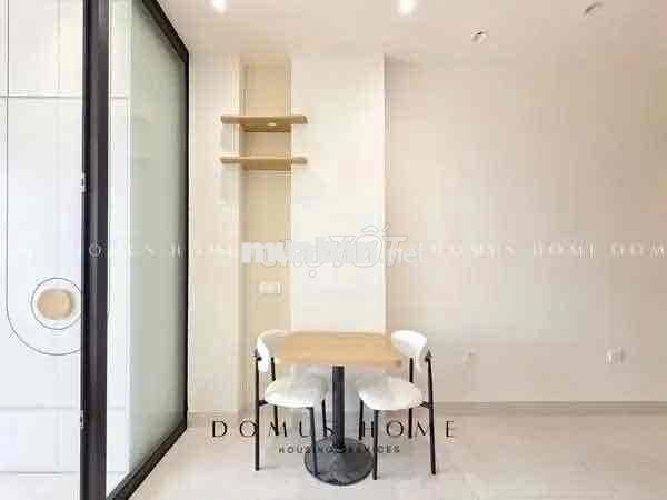 Cho thuê căn hộ bancol full nội thất gần UFM RMIT TDTU NTTU quận 7