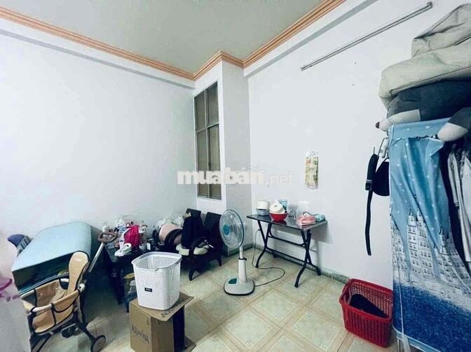 Hẻm ô tô nhỏ ngay mặt tiền Cộng Hoà P13 Tân Bình 4 tầng 57m2 8.8 tỷ.