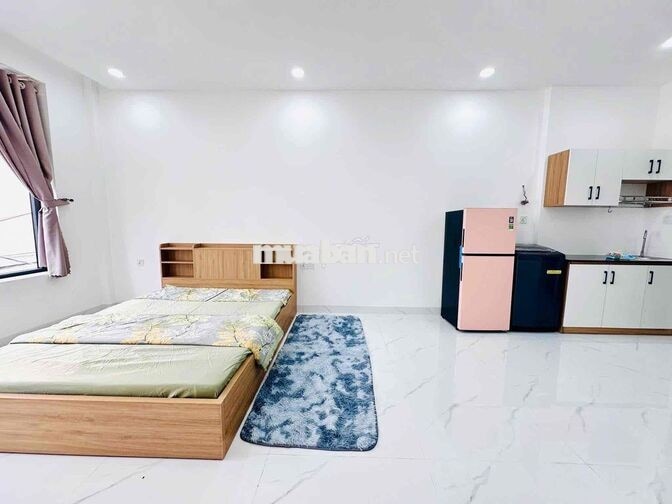 CHO THUÊ CĂN HỘ STUDIO BAN CÔNG , 40m2 - GẦN VÒNG XOAY DÂN CHỦ QUẬN 3