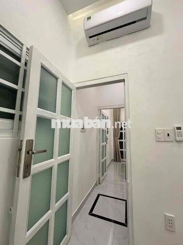 cho thuê nhà Nc đầy đủ Nội Thất Nhà Đẹp Cô Giang cách mặt tiền lớn 20m