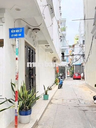 [SHR] Hẻm  Xe Hơi 4M - Huỳnh Văn Bánh 1 Trệt 2 Lầu 3 Phòng Ngủ