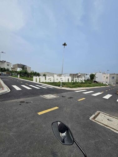 ĐẤT TL16, DT:72m2, SỔ HỒNG RIÊNG, CHỈ 4.2 TỶ