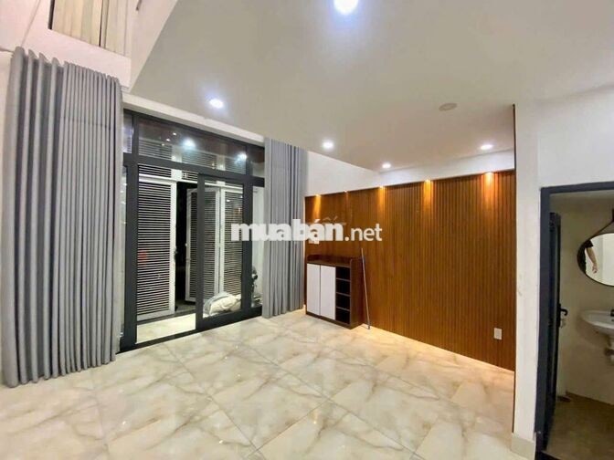 CHO THUÊ NHÀ HẺM XE TẢI THÔNG 4PN 5WC FULL NT NGUYỄN VĂN KHỐI P11