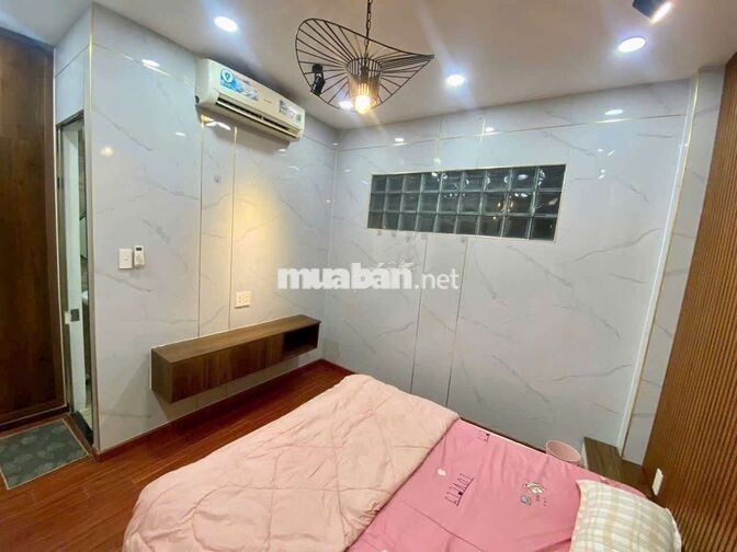 CHO THUÊ NHÀ HẺM XE TẢI THÔNG 4PN 5WC FULL NT NGUYỄN VĂN KHỐI P11
