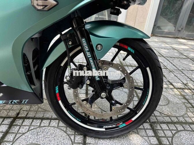 Suzuki GSX R150 2018 chính chủ biển 60