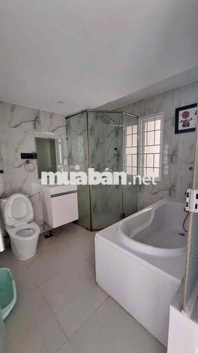NHÀ NGUYÊN CĂN ĐẤT THÁNH-FULL NỘI THẤT. 4PN, 3WC