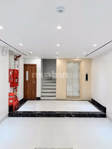 Hàng hiếm Trung Kính - 70m2x7T Ô tô vào nhà, làm spa, vp vừa ở vừa KD
