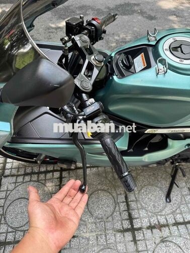 Suzuki GSX R150 2018 chính chủ biển 60