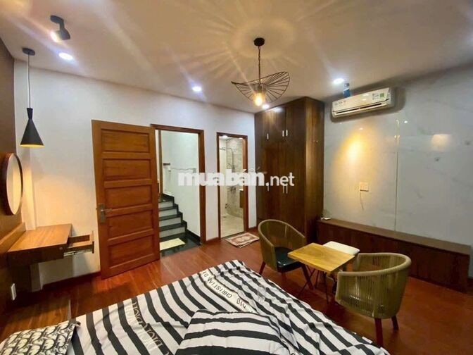 CHO THUÊ NHÀ HẺM XE TẢI THÔNG 4PN 5WC FULL NT NGUYỄN VĂN KHỐI P11