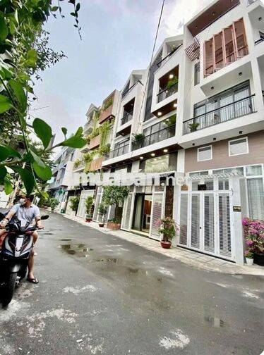 CHO THUÊ NHÀ HẺM XE TẢI THÔNG 4PN 5WC FULL NT NGUYỄN VĂN KHỐI P11