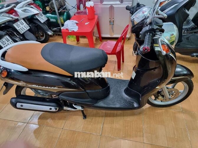 Yamaha Classico Đen Tự động