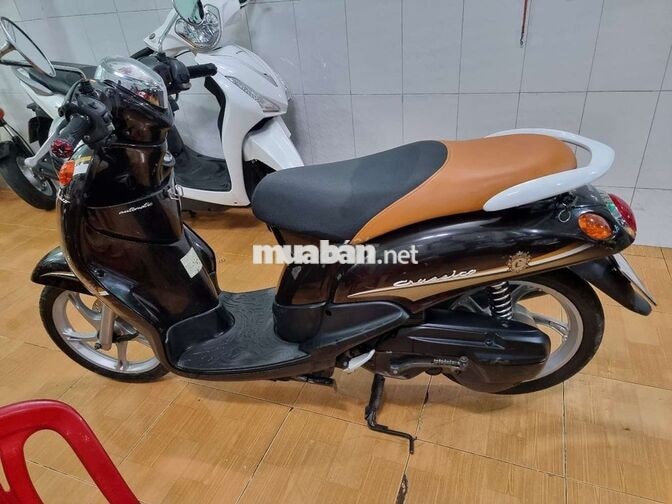 Yamaha Classico Đen Tự động