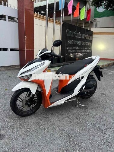 Honda Vario 150 Trắng cam Xe tay ga