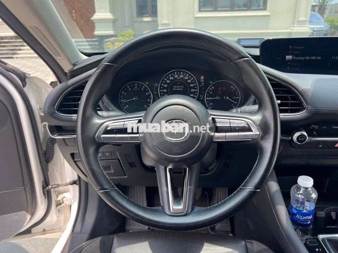 Mazda Mazda 3 Luxury 2023 Trắng 26000 km