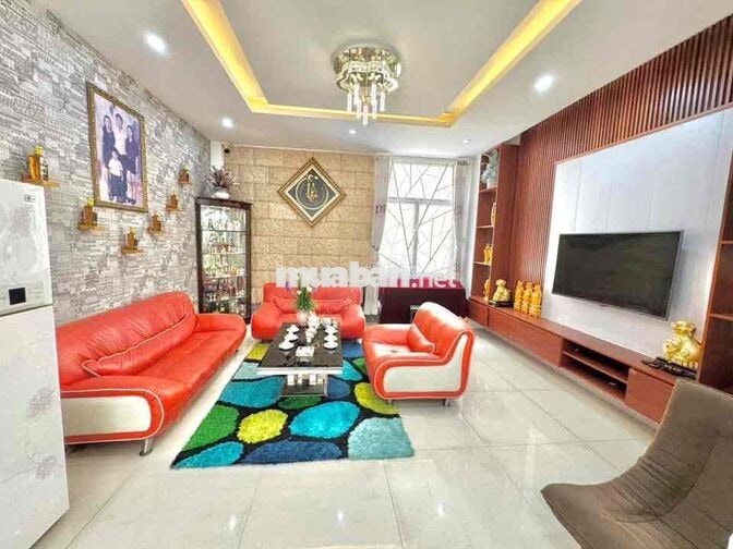 Hot hot…. 🌸 Cho thuê nhà 4 tầng đường 7m5 kề Xô Viết Nghệ Tĩnh, Đại họ