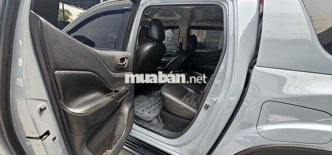 Nissan Navara Pro4X 2022 Xám 160000 km