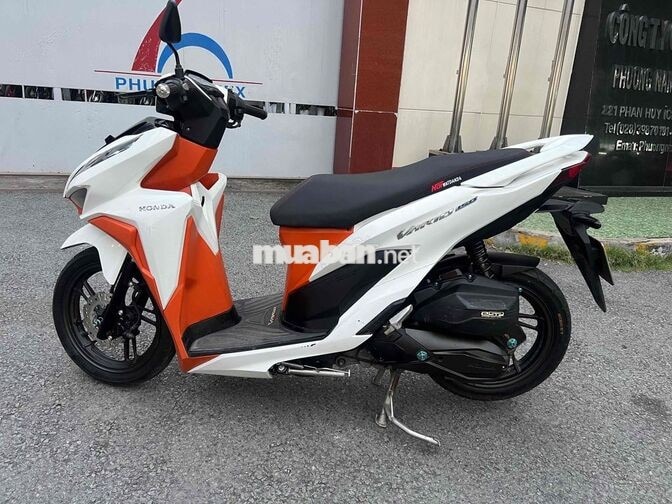 Honda Vario 150 Trắng cam Xe tay ga