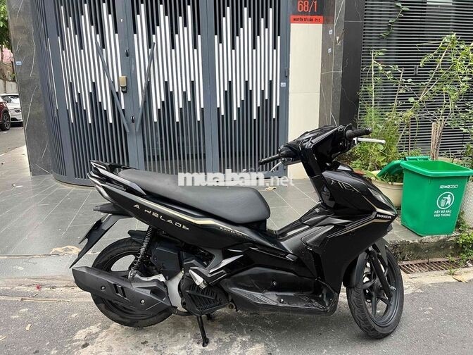 Honda Air Blade 2020 2 val Đen nhám