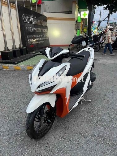 Honda Vario 150 Trắng cam Xe tay ga
