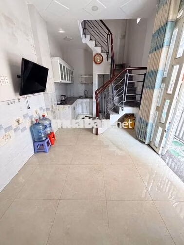 Chính Chủ cho thuê nhà Liên Khu 8-9 - 2PN-3WC