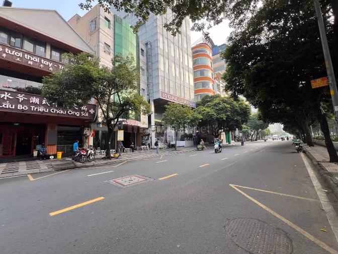 CHUYỂN NHƯỢNG TÀI SẢN MẶT TIỀN ĐƯỜNG LÊ LAI - ĐỐI DIỆN CÔNG VIÊN 23/