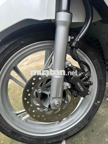 SH 125 2017 trắng giá 51tr500n luôn phí sang tên