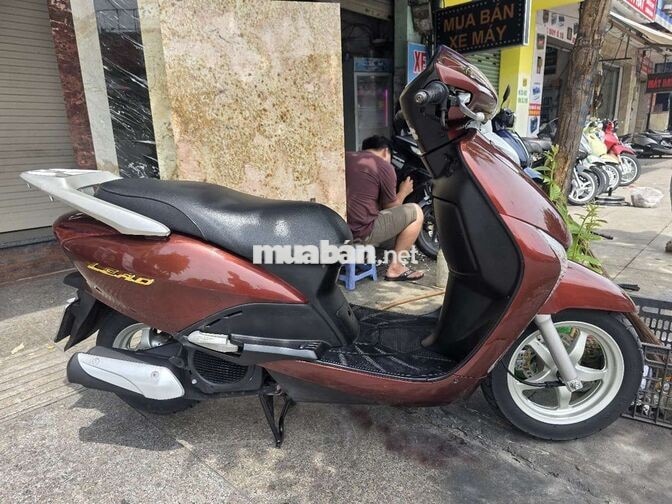 Honda LEAD 2012 . còn đẹp. máy êm. 