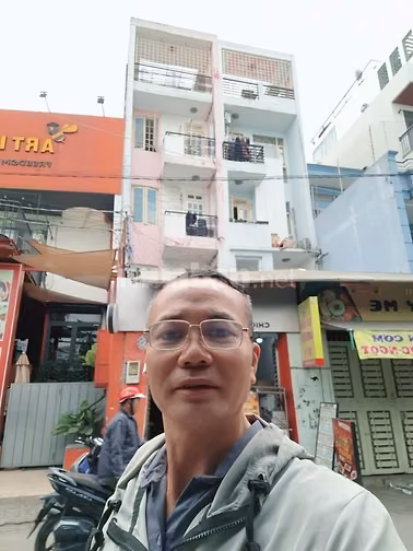 CHDV MT KD GÒ VẤP - 5 TẦNG 8P - DÒNG THUÊ KHOÁN 25TR - GI Á 9 TỎI TL