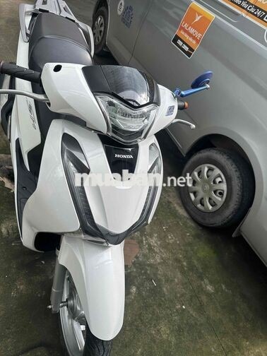 SH 125 2017 trắng giá 51tr500n luôn phí sang tên