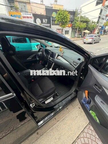 Mitsubishi Xpander 2022 7 chỗ Tự động Đen