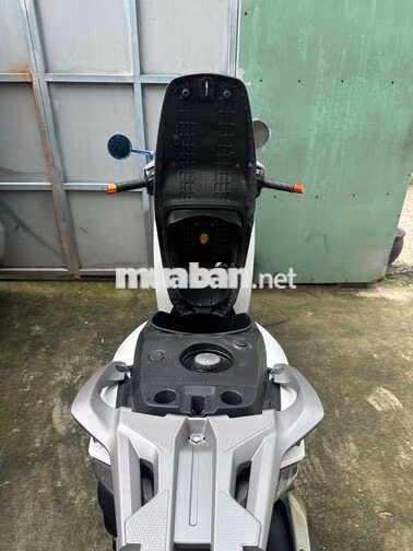 SH 125 2017 trắng giá 51tr500n luôn phí sang tên