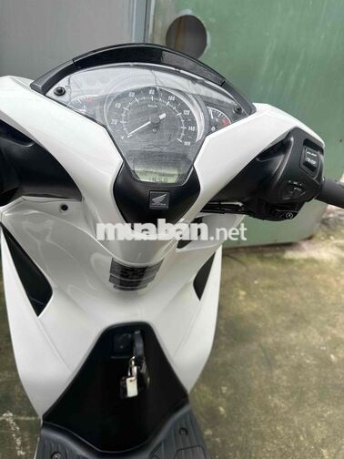 SH 125 2017 trắng giá 51tr500n luôn phí sang tên