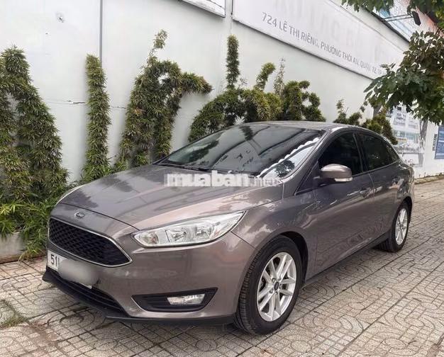 Ford Focus 2017 Sedan hạng C cực mới 1.5 Tubor